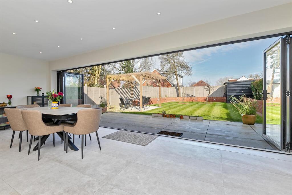 Additional image 2 of South Riding, Bricket Wood, St. Albans