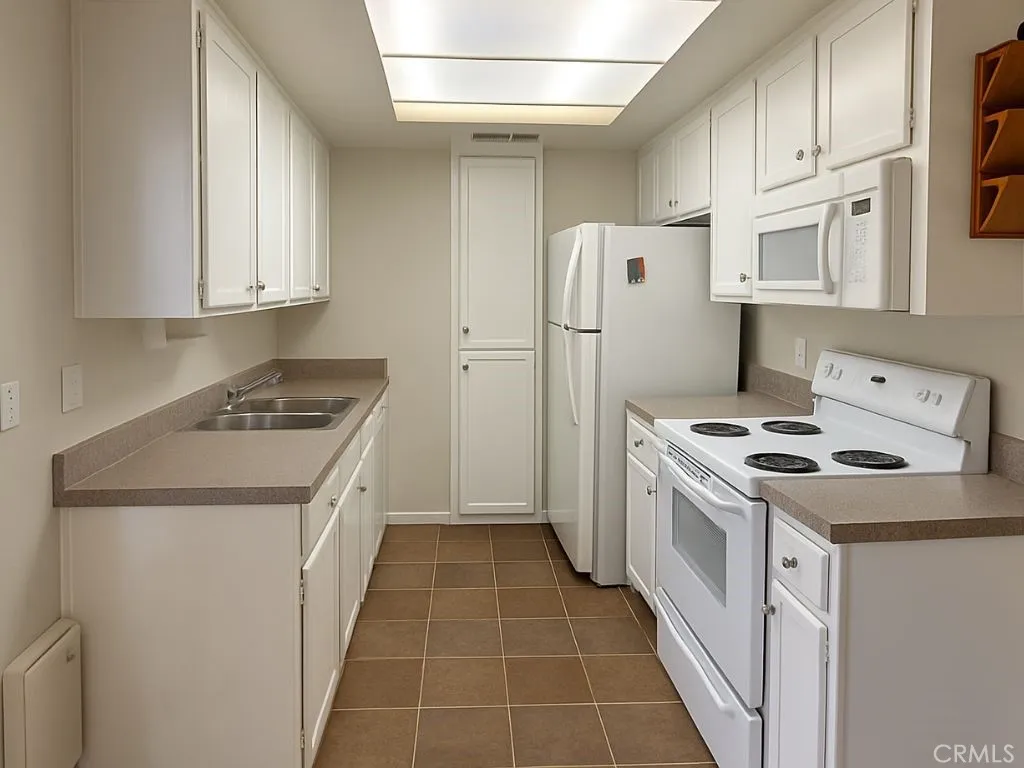 Additional image 4 of 2694 Del Norte Place, Highland, CA 92346