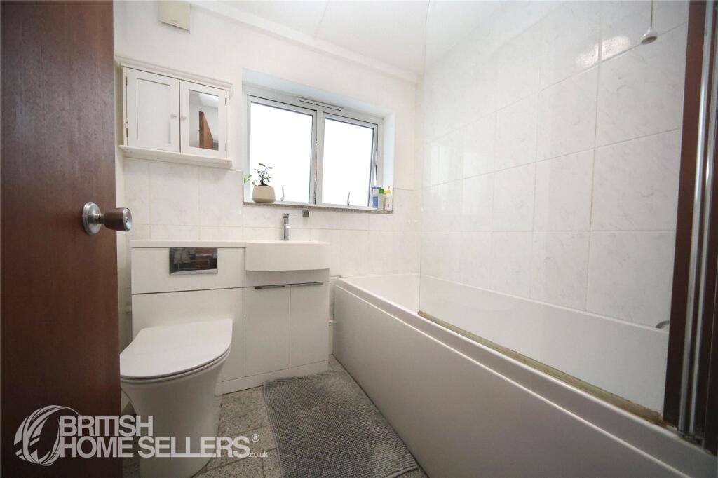 Additional image 9 of Carlisle Avenue, St. Albans, Hertfordshire, AL3