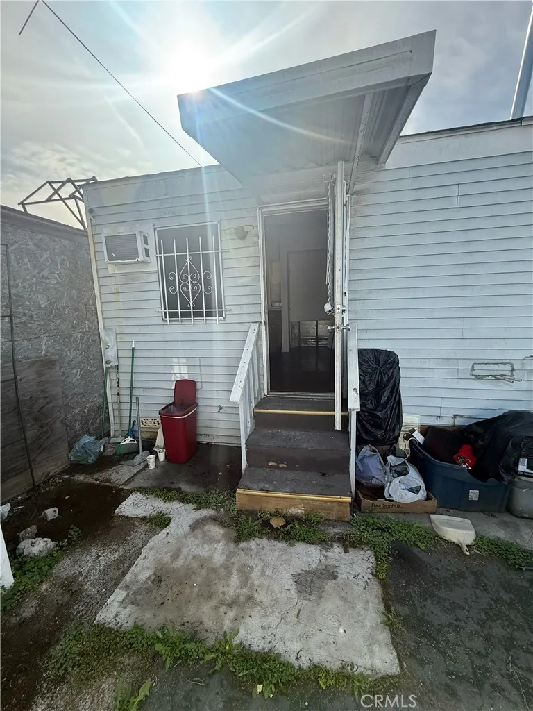 Additional image 15 of 6665 Long Beach Boulevard Unit C26, Long Beach, CA 90805