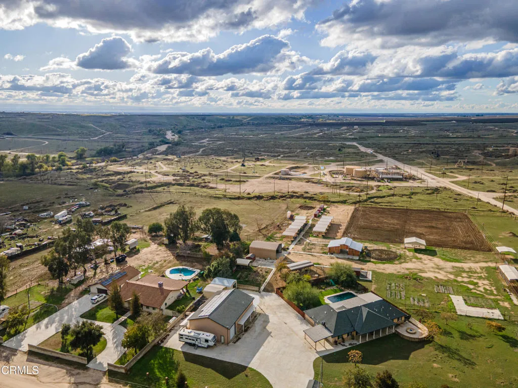 Additional image 140 of 102 Anna Lane, Bakersfield, CA 93308