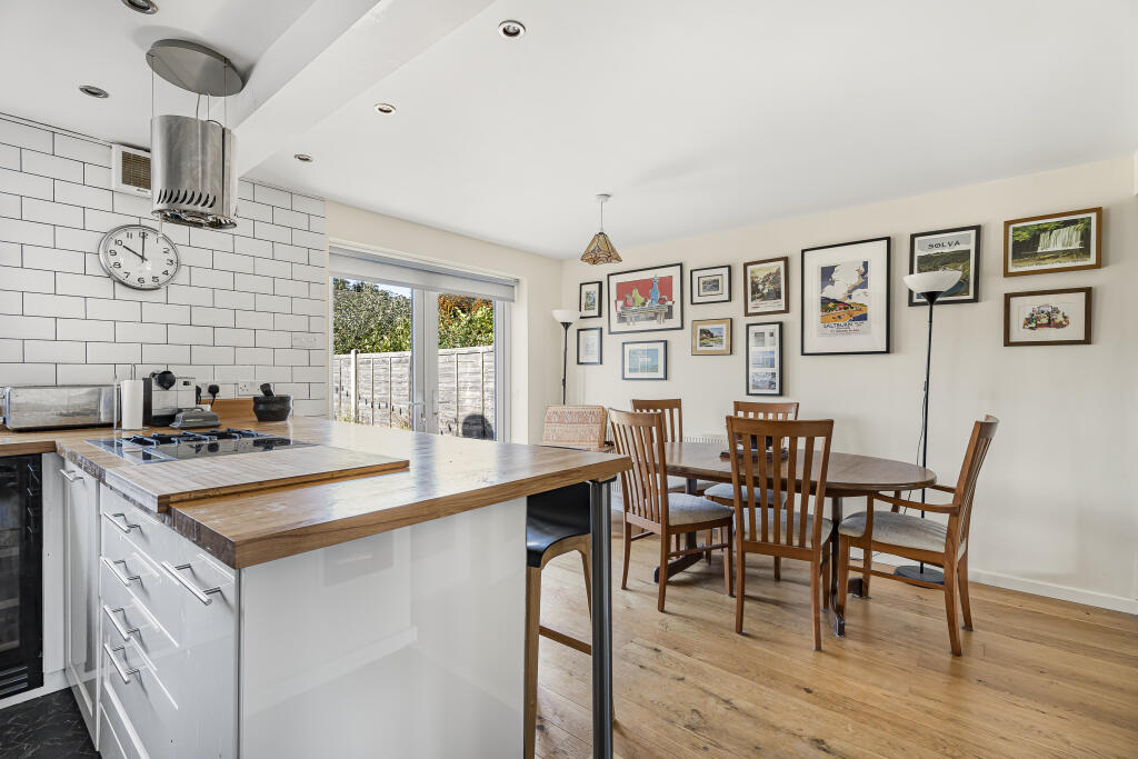 Additional image 17 of Ringway Road, Park Street, St Albans, AL2