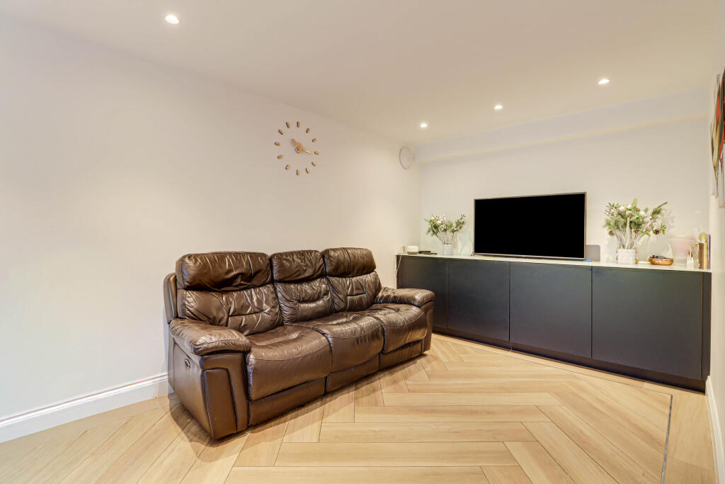 Additional image 7 of Mile House Lane, St Albans, AL1