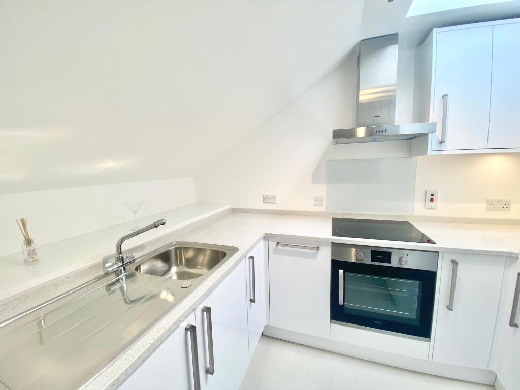 Additional image 4 of Oakwood Road, Bricket Wood, ST. ALBANS