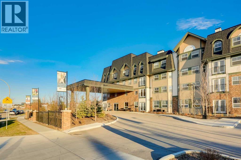 425, 2635 Eversyde Avenue SW|Calgary, Alberta T2Y5G9