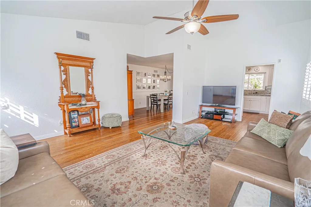 Additional image 6 of 27872 Cherry Creek Dr, Valencia, CA 91354