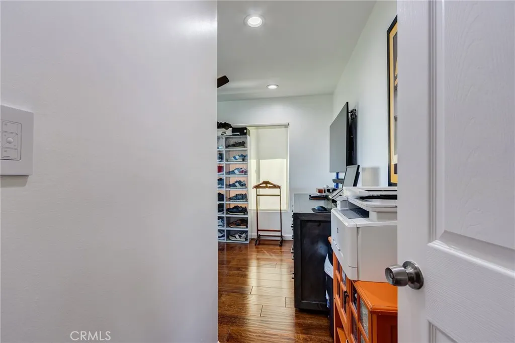 Additional image 35 of 5617 Glenford, Los Angeles, CA 90008