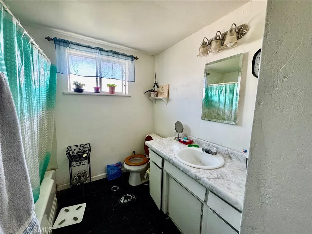 Additional image 26 of 2901 Wenatchee Ave, Bakersfield, CA 93306