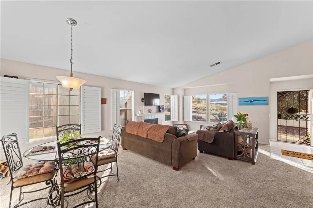 Additional image 9 of 36458 37th Street E, Palmdale, CA 93550