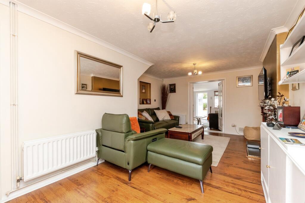 Additional image 8 of Walnut Grove, Welwyn Garden City