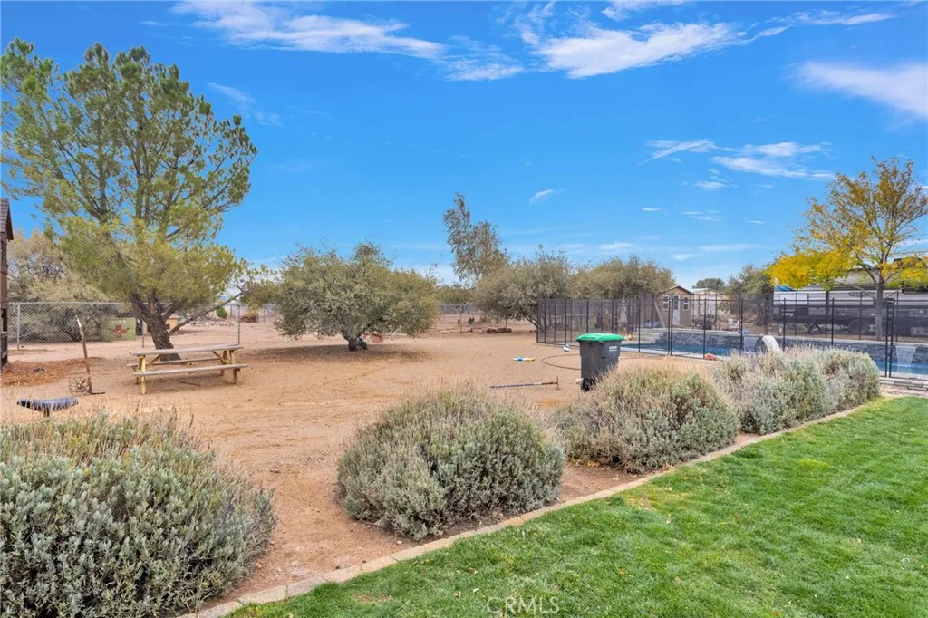 Additional image 112 of 8249 Beaver Ave, Phelan, CA 92371