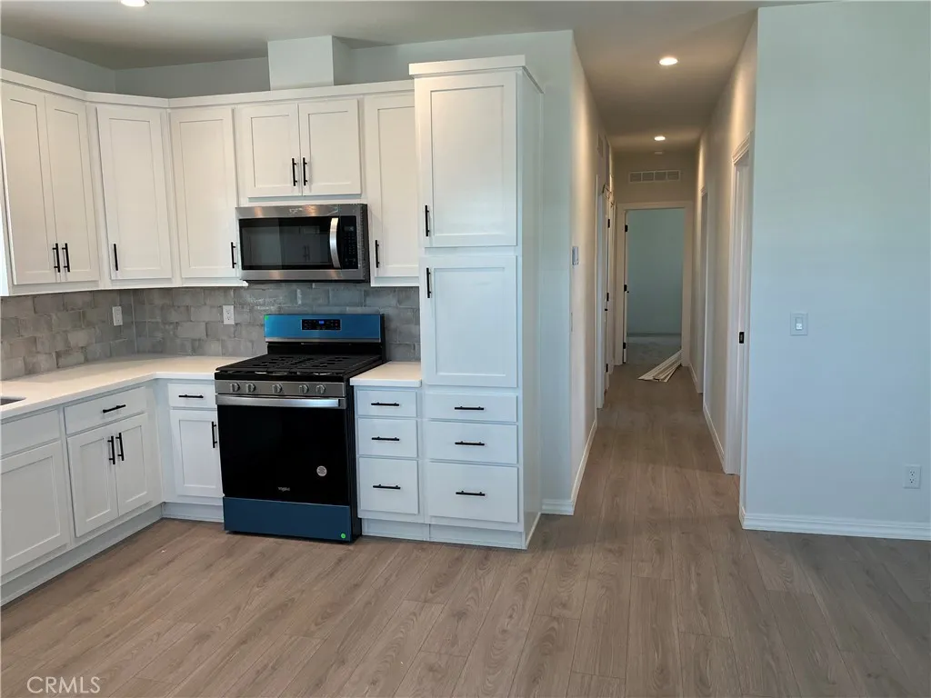 Additional image 18 of 301 E Foothill Boulevard Unit 58, Pomona, CA 91767