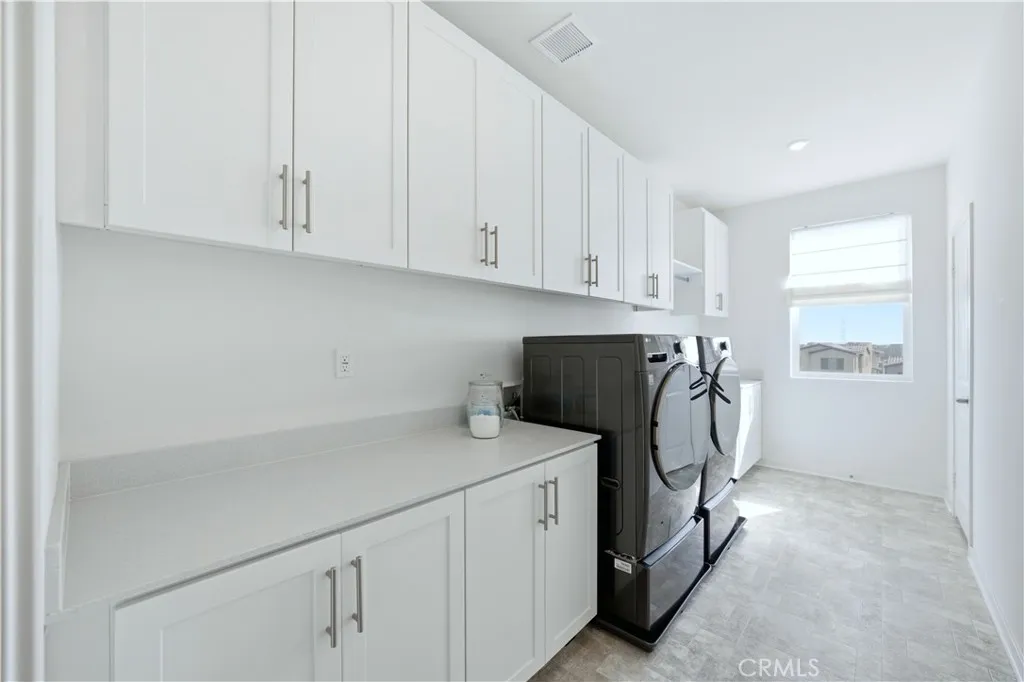 Additional image 102 of 15957 Butterfly Drive, Fontana, CA 92336