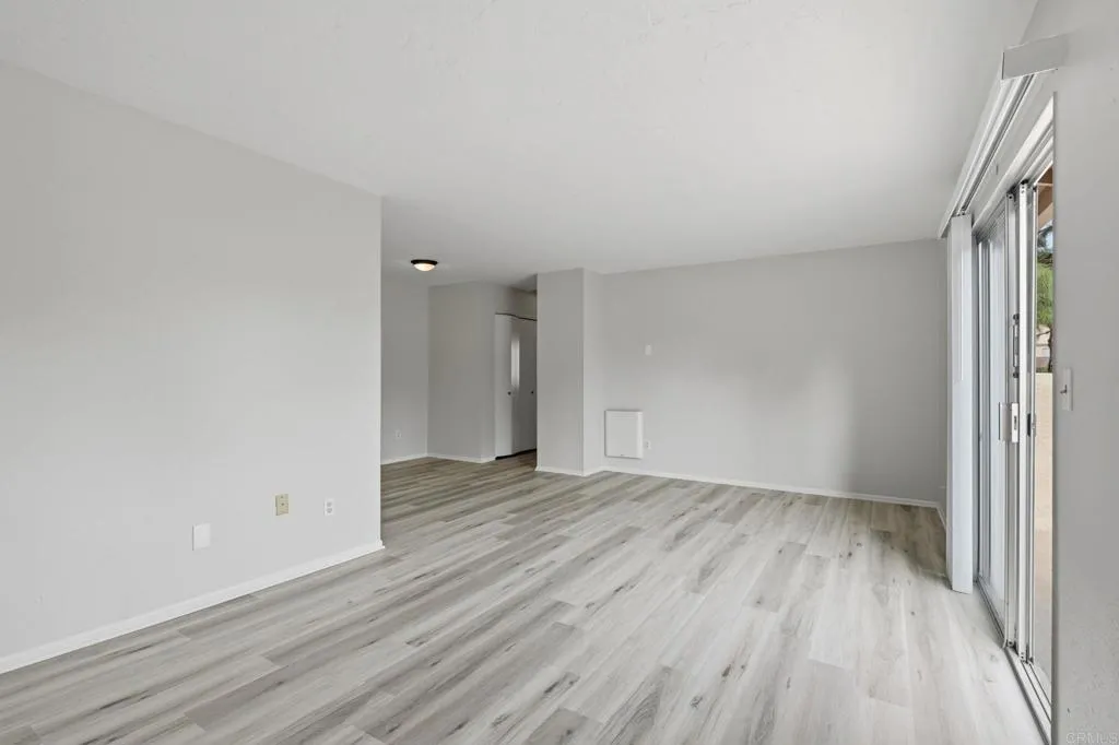 Additional image 3 of 7822 Camino Raposa, San Diego, CA 92122