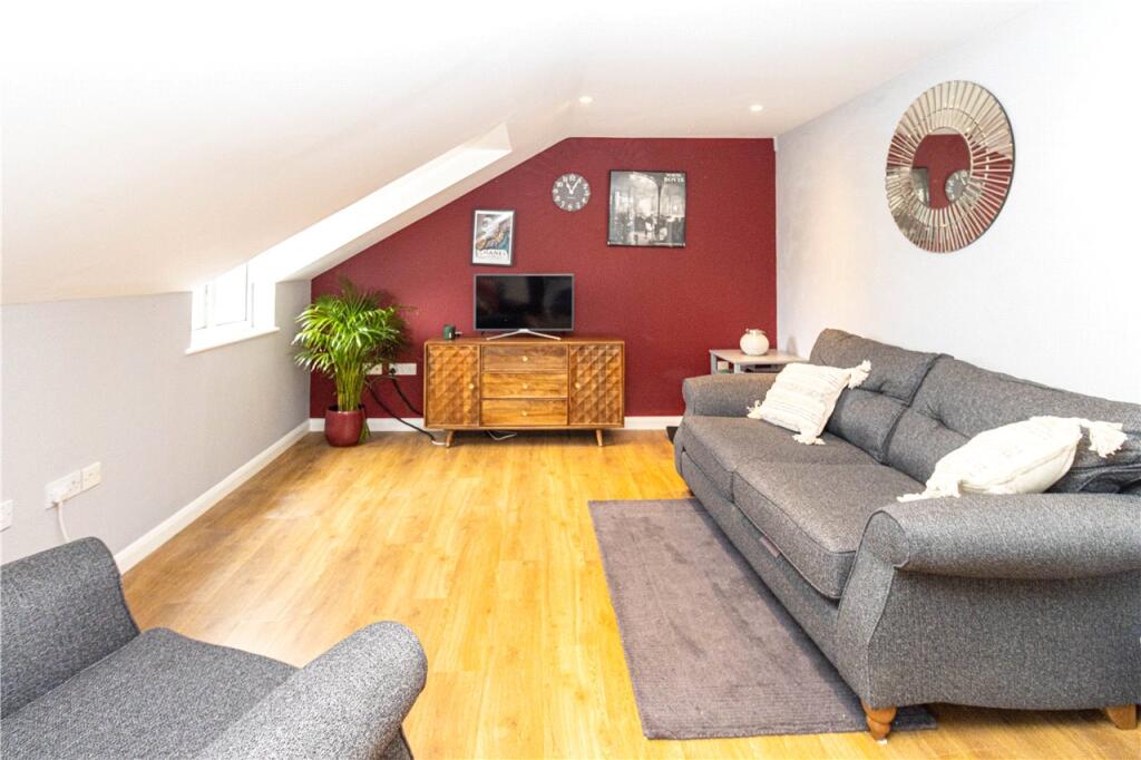 Additional image 5 of Stathams Court, Redbourn, Hertfordshire, AL3