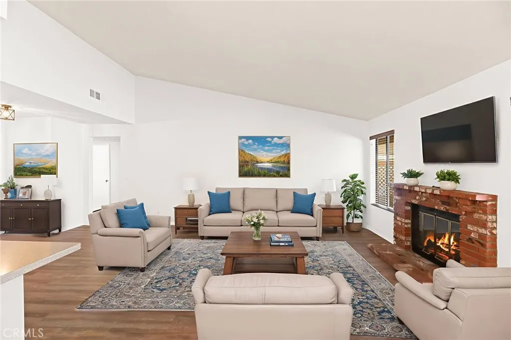 Additional image 8 of 1362 Yorktown Cir, San Jacinto, CA 92583