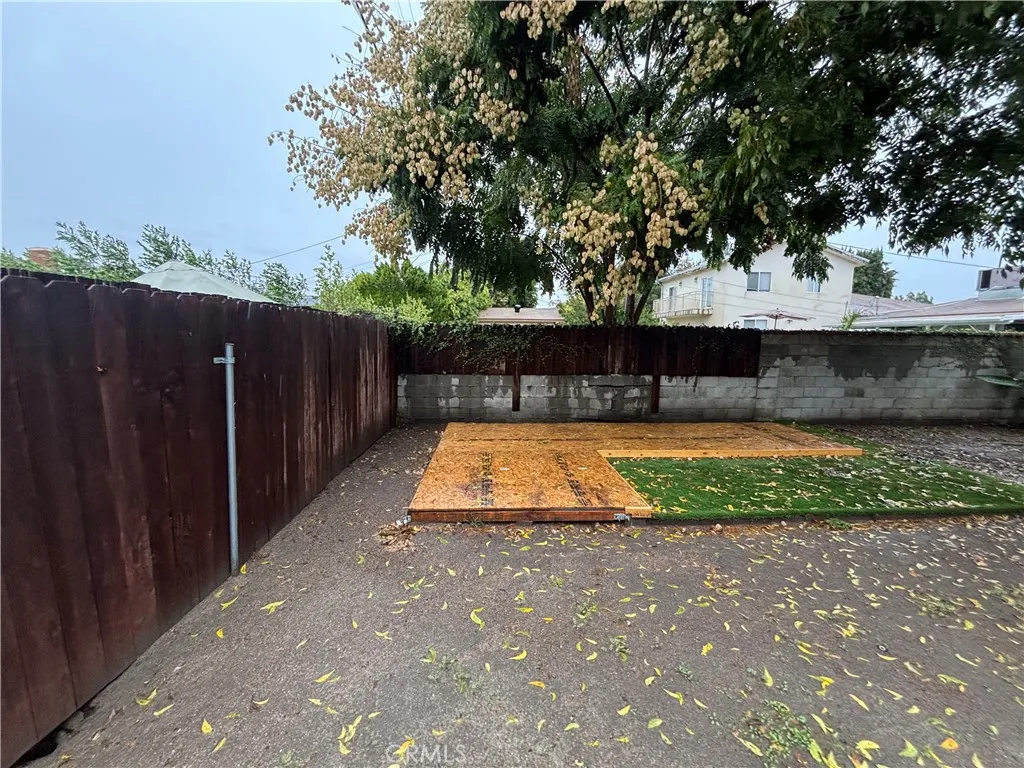 Additional image 26 of 6917 Matilija Avenue, Van Nuys, CA 91405