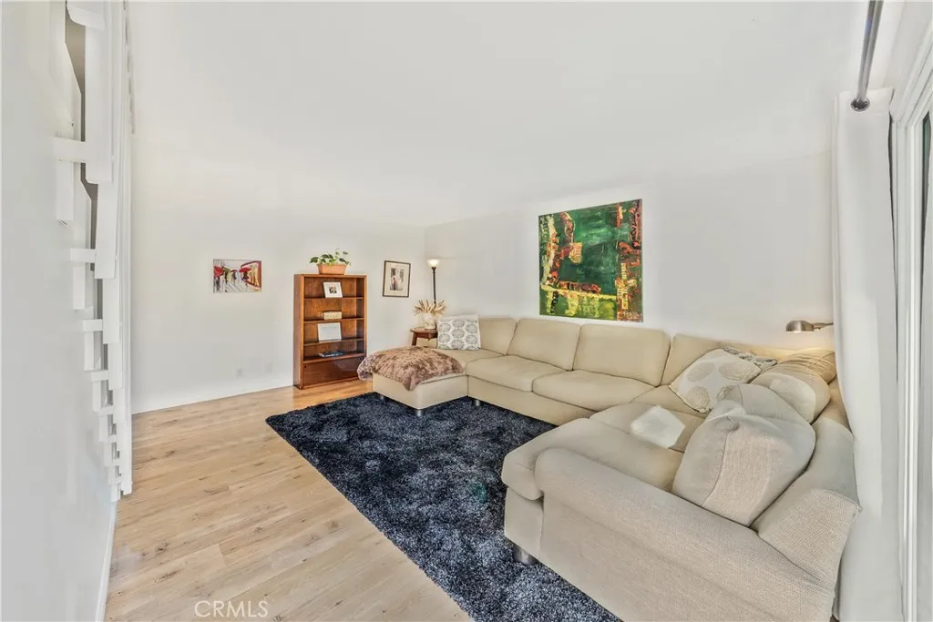 Additional image 50 of 367 Grenoble Lane, Costa Mesa, CA 92627