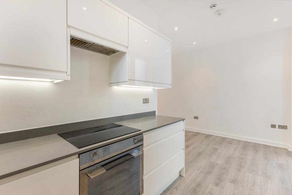 Additional image 13 of Grosvenor Road St. Albans AL1