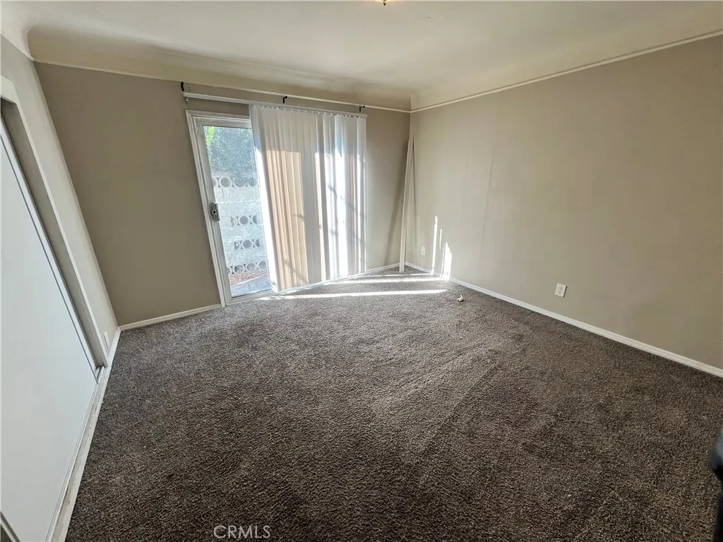 Additional image 18 of 1500 W 96th St, Los Angeles, CA 90047