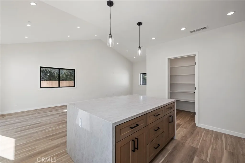 Additional image 11 of 4208 New York Ave, La Crescenta, CA 91214