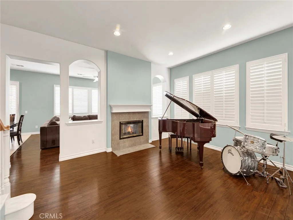 Additional image 17 of 28346 Linda Vista St, Canyon Country, CA 91387