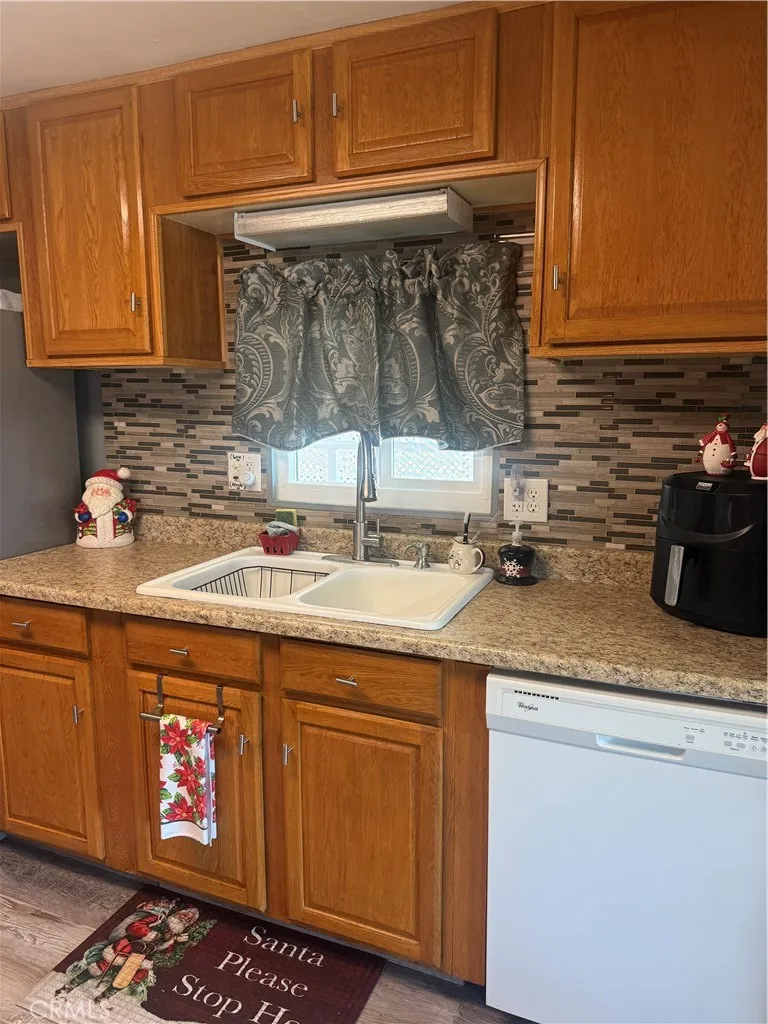 Additional image 47 of 13393 Mariposa Rd, #97, Victorville, CA 92395