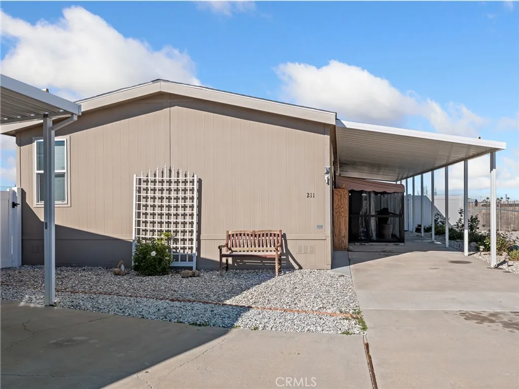 Additional image 6 of 13393 Mariposa Rd, #211, Victorville, CA 92395