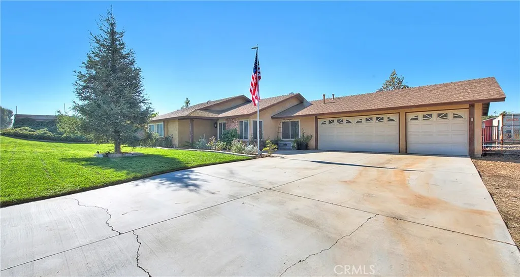 Additional image 5 of 5999 Homestead St, Jurupa Valley, CA 92509