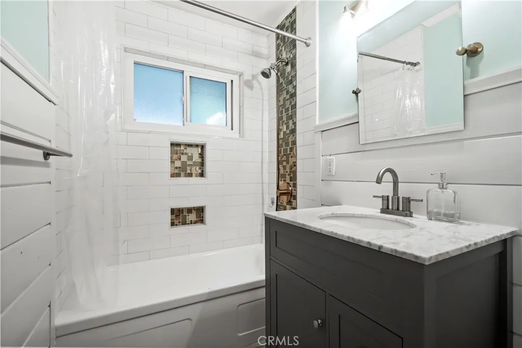 Additional image 81 of 13197 Leach Street, Sylmar, CA 91342