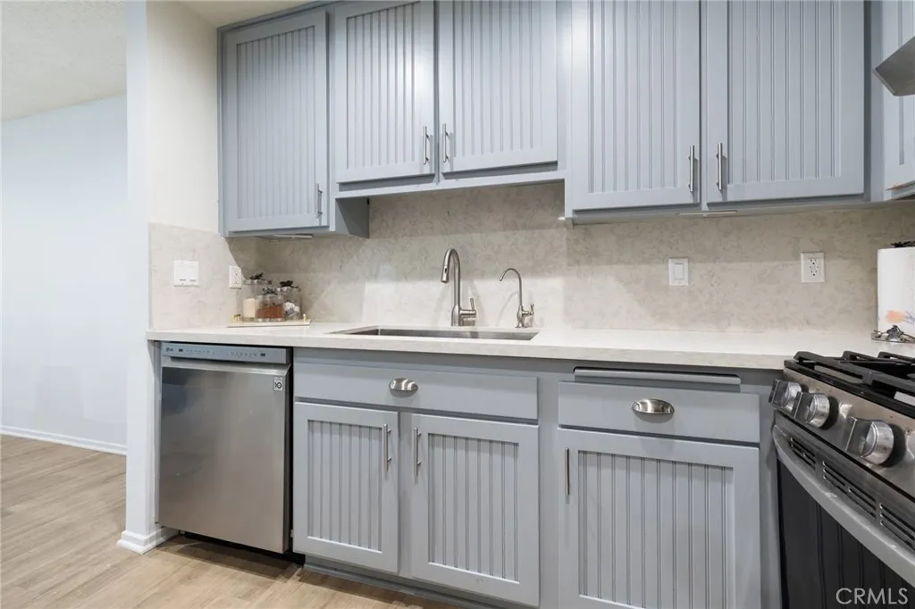 Additional image 43 of 27114 Hidaway Avenue Unit 3, Canyon Country, CA 91351