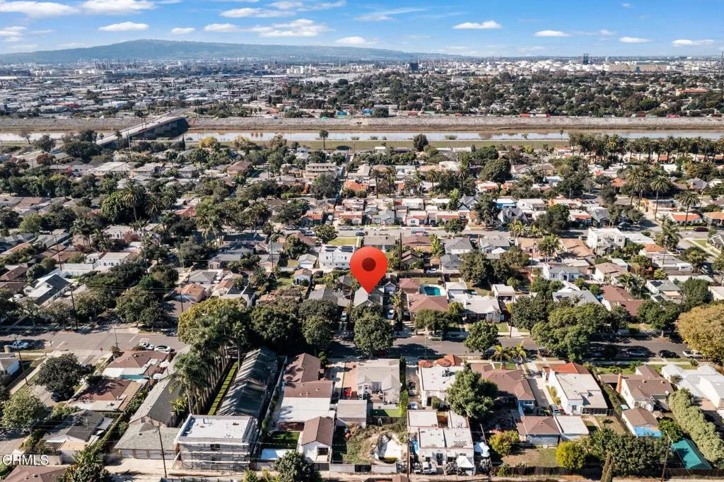 1935 Maine Avenue, Long Beach, CA 90806