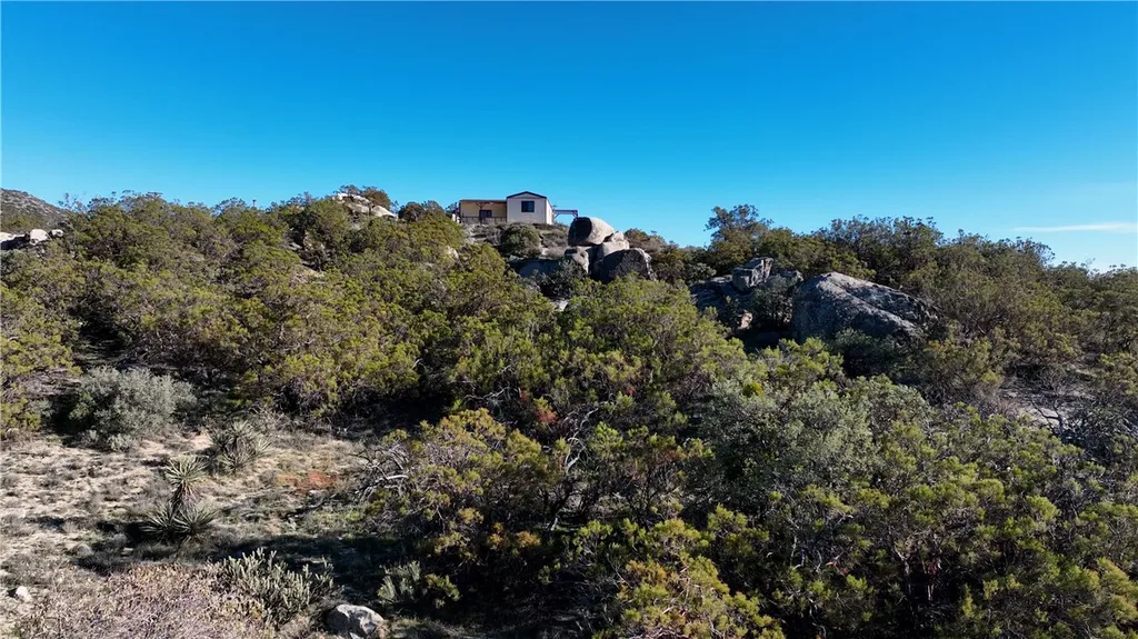 Additional image 29 of 42475 La Brinia Ln, Anza, CA 92539