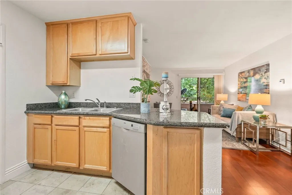 Additional image 11 of 2550 San Gabriel Way Unit 202, Corona, CA 92882