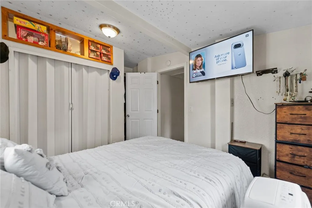 Additional image 19 of 352 E 16th St, San Bernardino, CA 92404