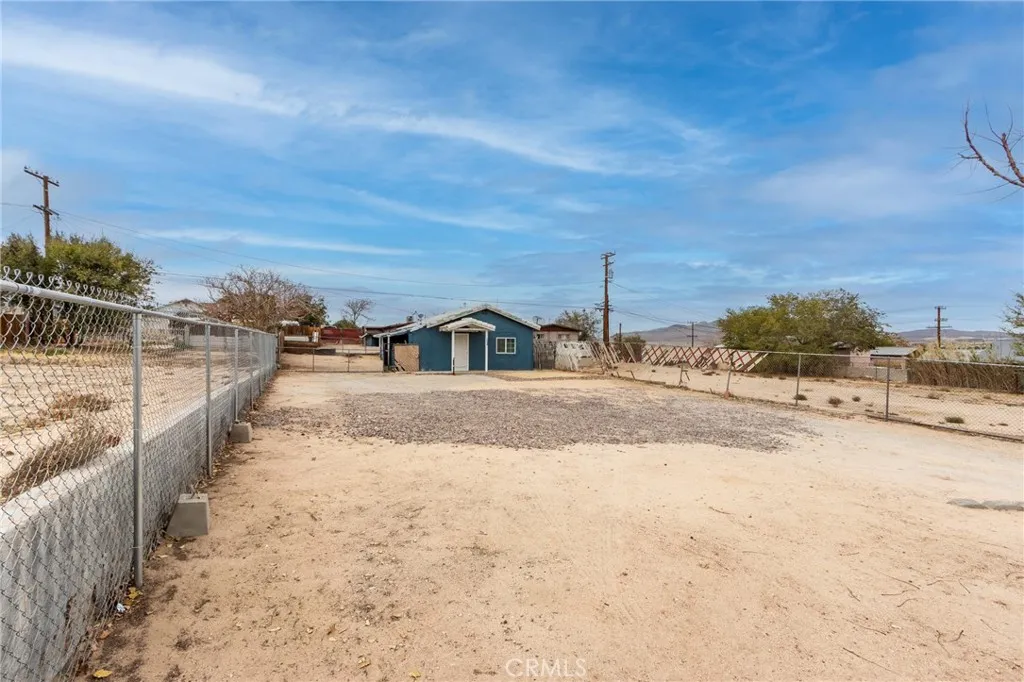 Additional image 8 of 15524 5th, Victorville, CA 92395