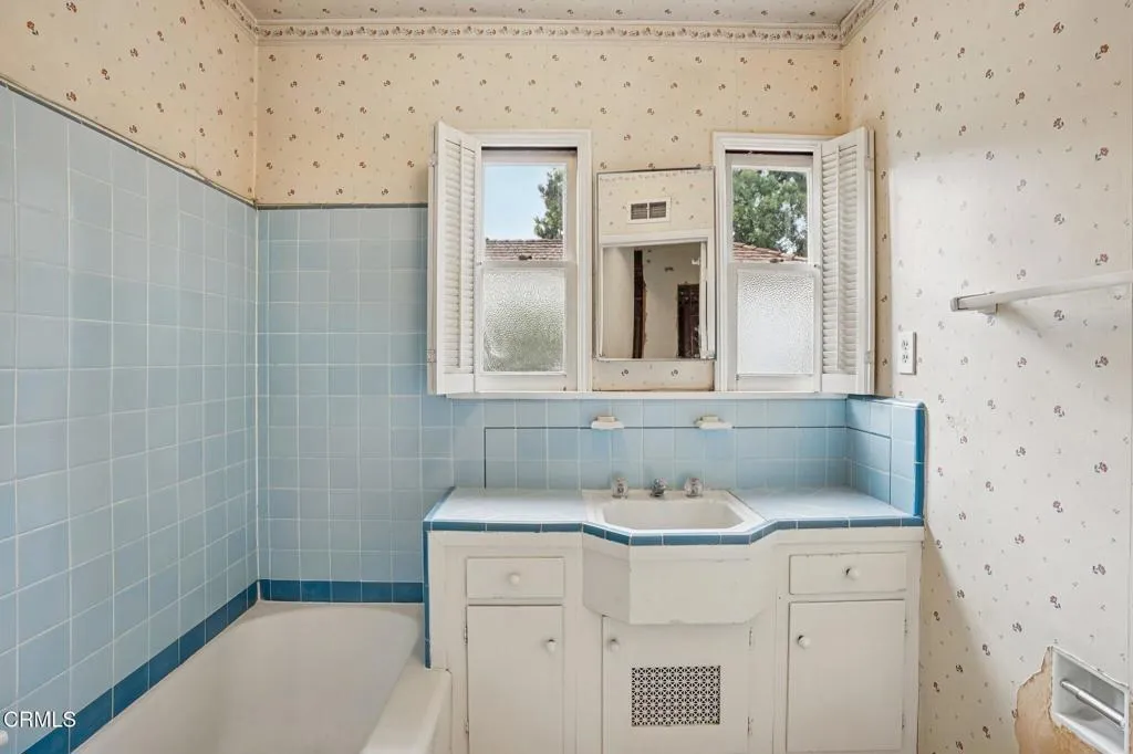 Additional image 19 of 2295 Brentford Road, San Marino, CA 91108