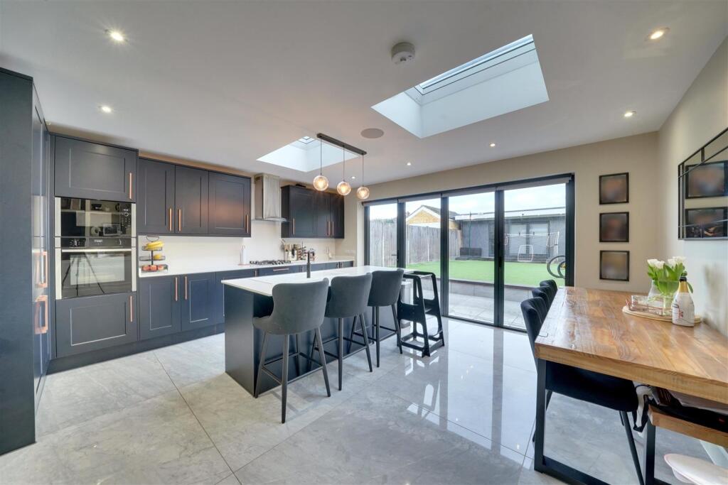 Additional image 3 of Huggins Lane, Welham Green, North Mymms, Hatfield