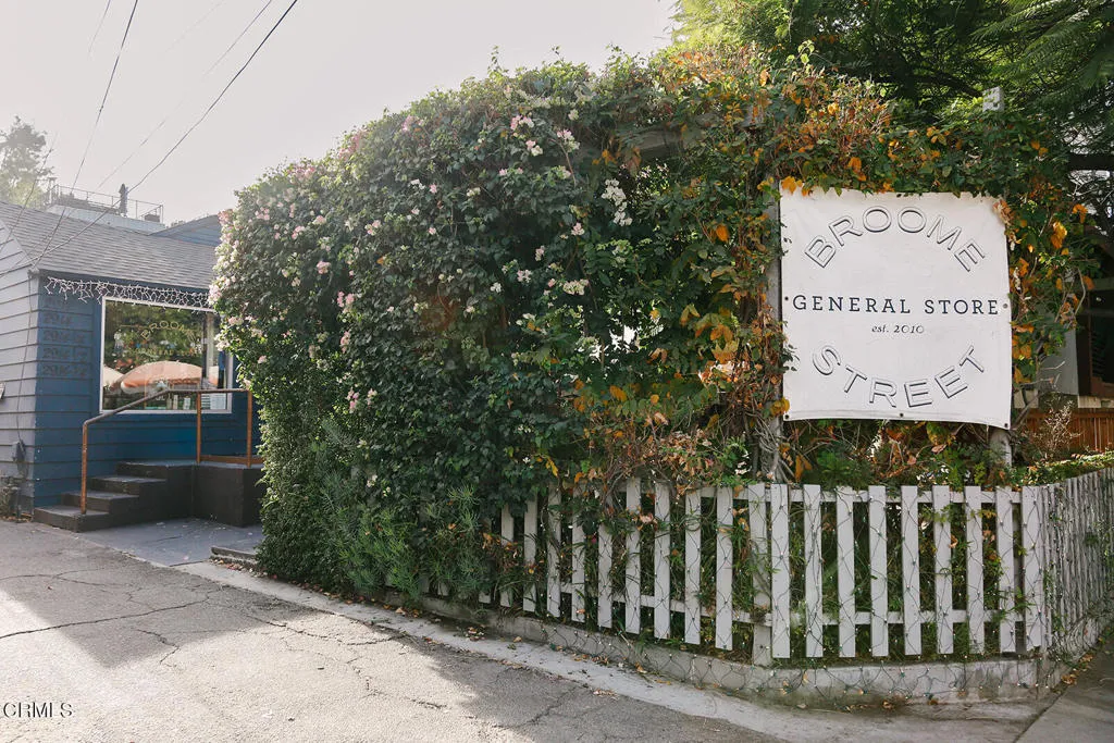 Additional image 32 of 2753 Waverly Drive Unit 302, Los Angeles, CA 90039