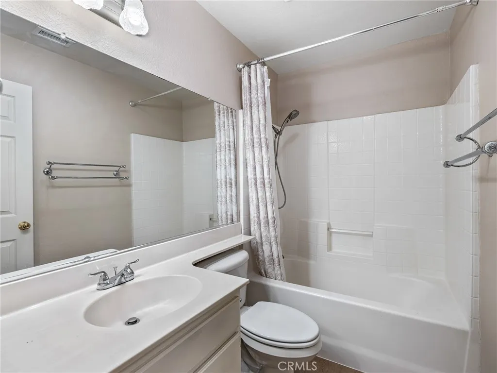 Additional image 40 of 13477 Lakeside Dr, Victorville, CA 92395