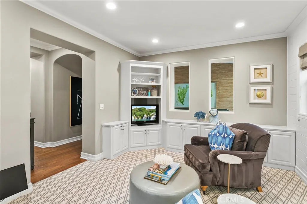 Additional image 36 of 10885 Silverado Ter, Tustin, CA 92782