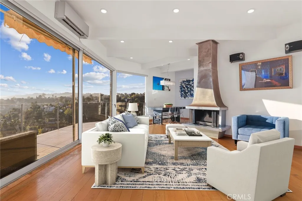 Additional image 11 of 5675 Spreading Oak Drive, Los Angeles, CA 90068