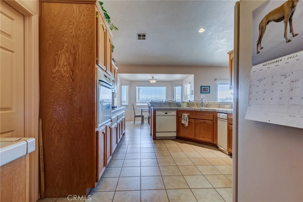 Additional image 84 of 8605 Cantel Court, Oak Hills, CA 92344