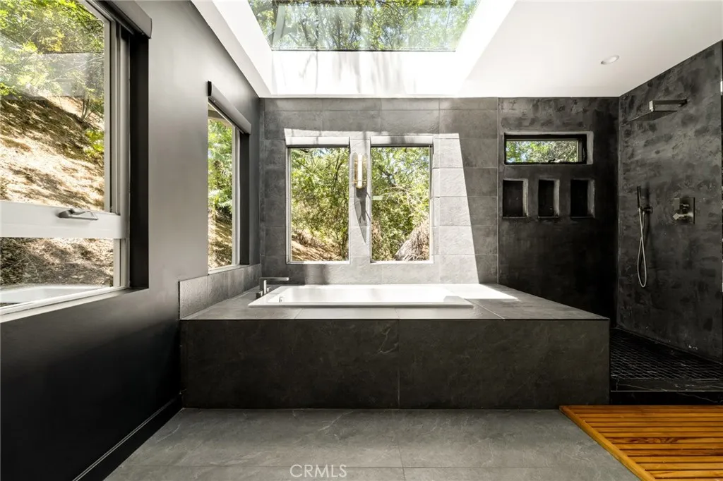 Additional image 22 of 3191 Laurel Canyon Boulevard, Studio City, CA 91604