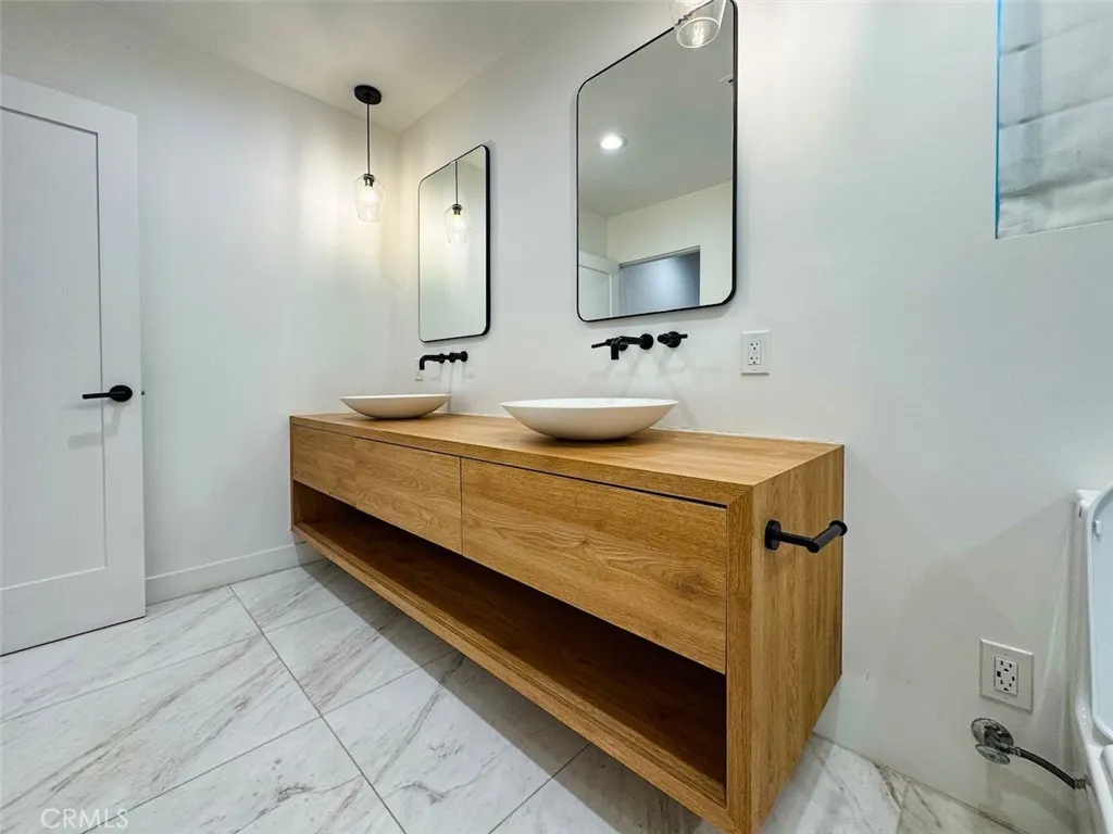 Additional image 96 of 22539 Dolorosa Street, Woodland Hills, CA 91367