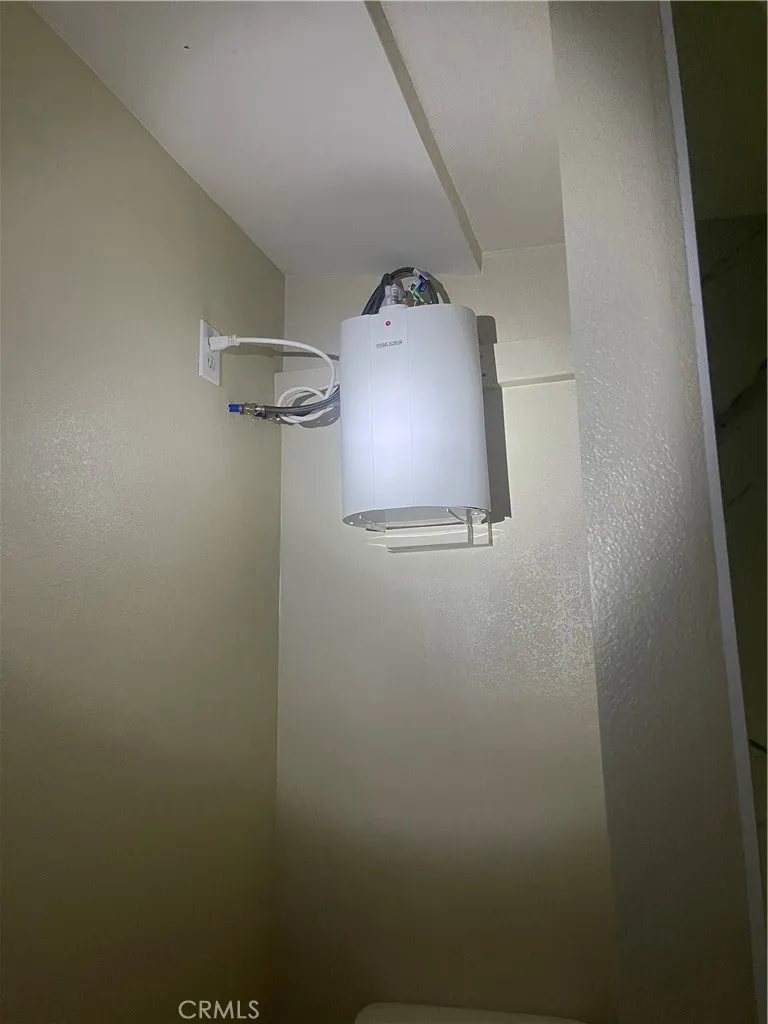 Additional image 25 of 68243 S Pioneer Trail, 29 Palms, CA 92277