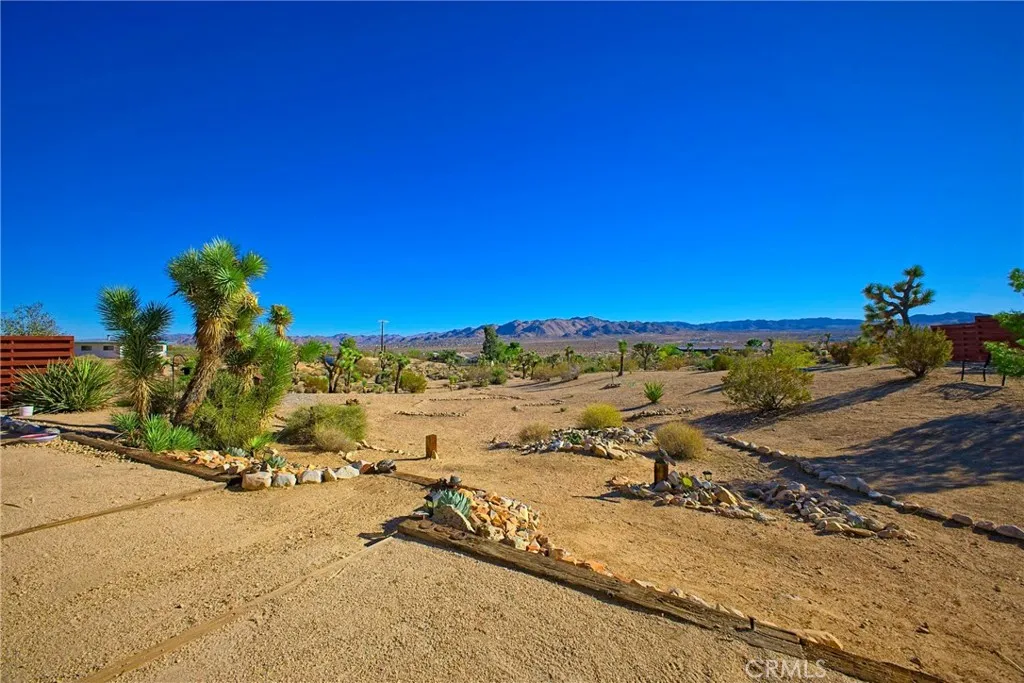 Additional image 10 of 59105 Wilcox Lane, Yucca Valley, CA 92284