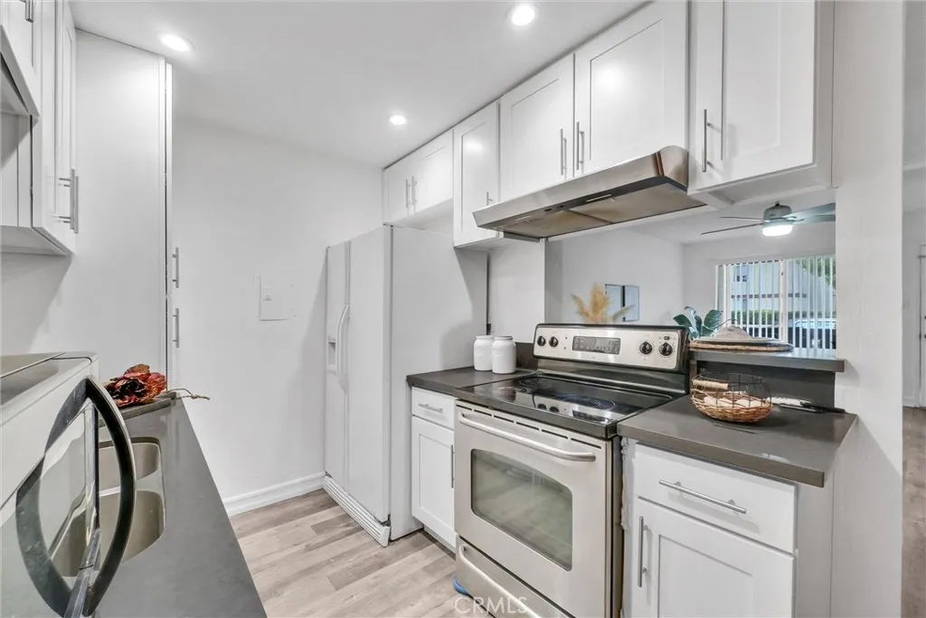 Additional image 37 of 1030 W Macarthur Boulevard Unit 5, Santa Ana, CA 92707