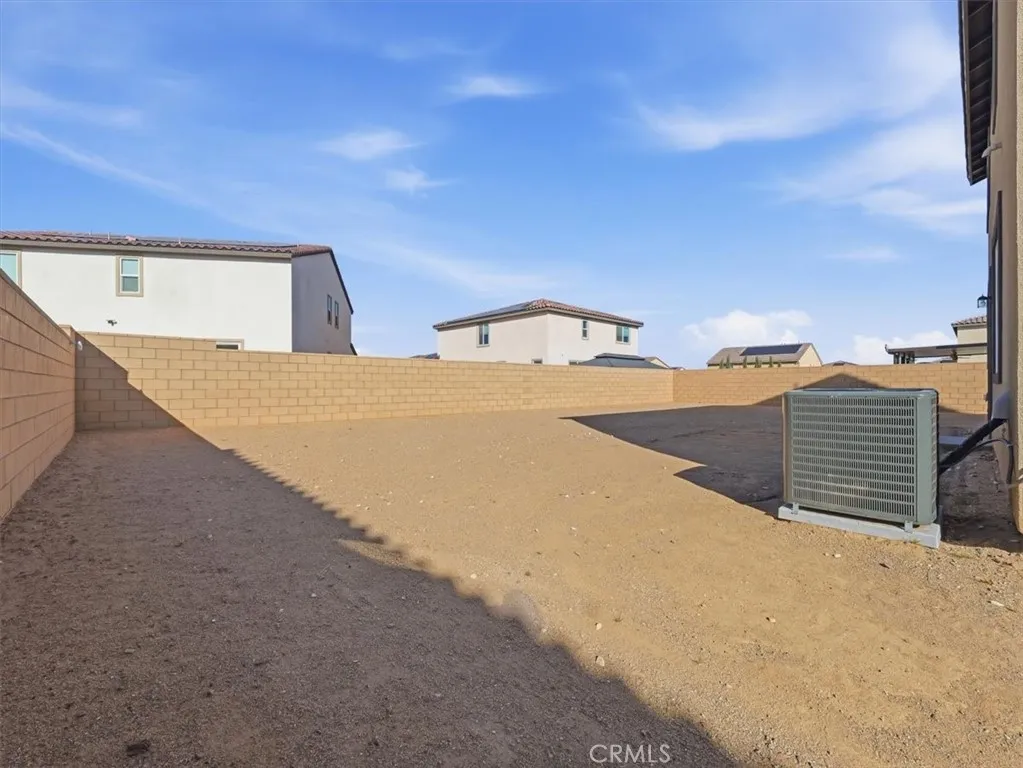 Additional image 111 of 12338 Pinos Verde Ln, Victorville, CA 92392