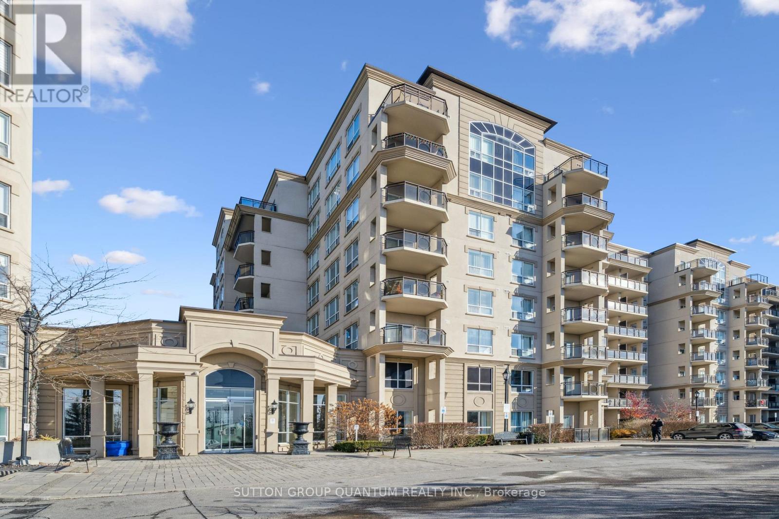 Property image for 213 - 8 MAISON PARC COURT|Vaughan (Lakeview Estates), Ontario L4J9K5